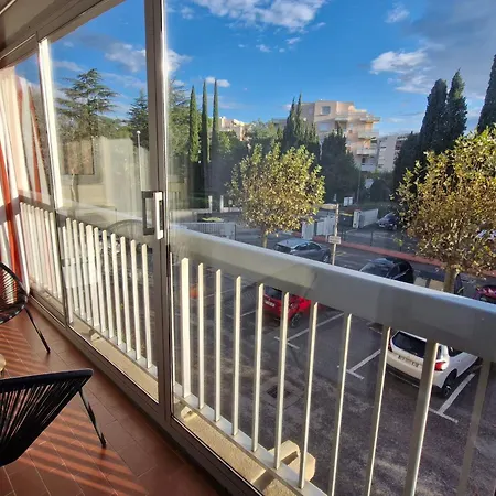 Climatise Avec Parking, Proche Et Commerces A - Fr-1-780-92 Διαμέρισμα *