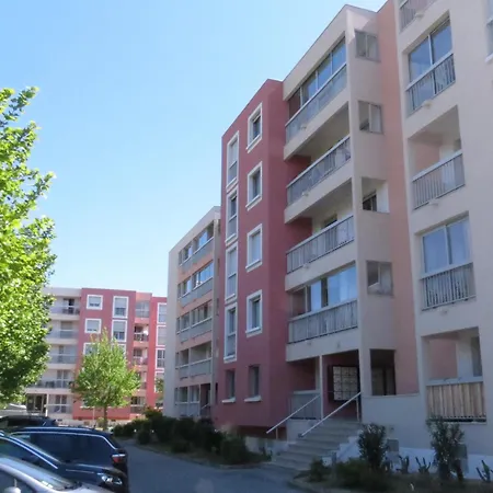 شقة Climatise Avec Parking, Proche Et Commerces A - Fr-1-780-92 سانت ماكسيم